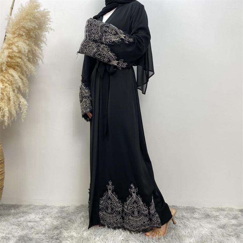 Ethnic Clothing 2023 Ramadan Kimono Sleeve Embroidery Cardigan Robe Dubai Open Abaya Kaftan Muslim Islamic Dress For Women S-2XL
Ethnic Clothing 2023 Ramadan Kimono Sleeve Embroidery Cardigan Robe Dubai Open Abaya Kaftan Muslim Islamic Dress For Women S-2XL