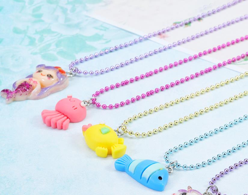 Little Girl Jewelry Beaded Necklace Ring Cartoon Animal Owl Dinosaur Butterfly Pendants Best Friend Friendship Party Favors Dress up Play Props