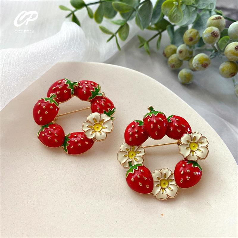 Brooches Pins Fresh And Lovely High-end Personality Strawberry Drip-glazed Enamel BroochPins
Brooches Pins Fresh And Lovely High-end Personality Strawberry Drip-glazed Enamel BroochPins