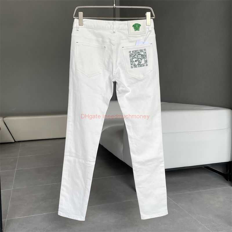 Designer Clothing Amires Jeans Denim Pants Amies 2022 Autumn New Premium White Jeans Mens Fashion Brand Embroidery Slim Fit Small Feet Fashion Pants Distressed Ripp
Designer Clothing Amires Jeans Denim Pants Amies 2022 Autumn New Premium White Jeans Mens Fashion Brand Embroidery Slim Fit Small Feet Fashion Pants Distressed Ripp
