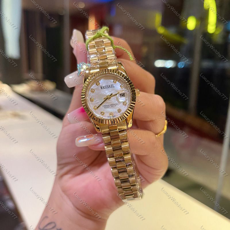Fashion Women's Watch Quartz High Quality Red Gold Diamond Women's Watch Gift 28mm Montre De Luxe
Fashion Women's Watch Quartz High Quality Red Gold Diamond Women's Watch Gift 28mm Montre De Luxe