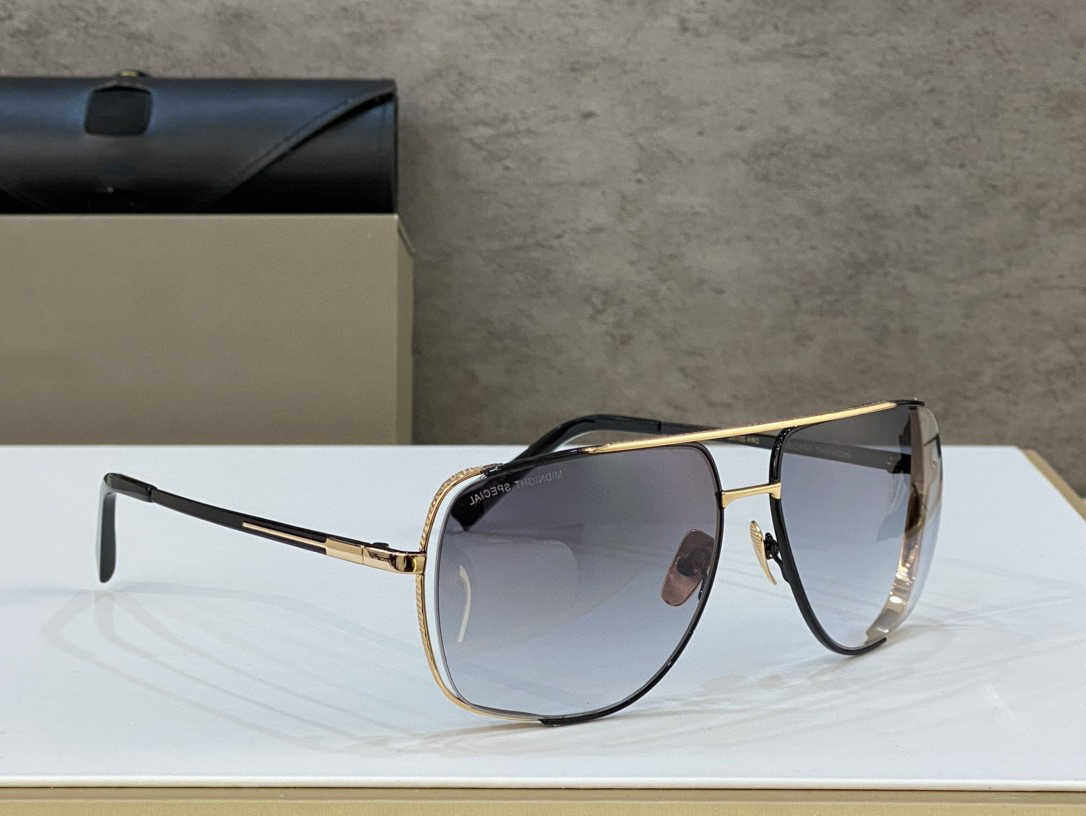 Original High Quality A DITA DT2010 MIDNIGHT SPECIAL Top high quality Designer Sunglasses for mens famous fashionable retro luxury brand eyeg
Original High Quality A DITA DT2010 MIDNIGHT SPECIAL Top high quality Designer Sunglasses for mens famous fashionable retro luxury brand eyeg
