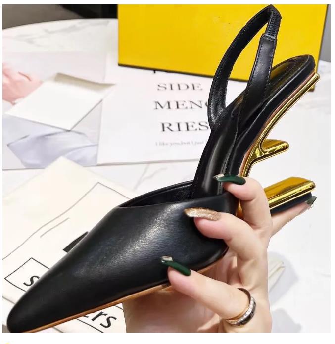 2023 Designer High Heels Paris Metal heterosexual Sandals Women Dress Shoes Sexy Pointed Toe Slippers Fashion Leather Pumps Party Wedding Sandal 
2023 Designer High Heels Paris Metal heterosexual Sandals Women Dress Shoes Sexy Pointed Toe Slippers Fashion Leather Pumps Party Wedding Sandal