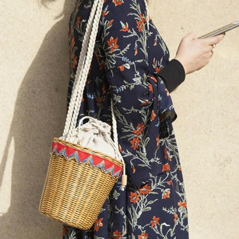 Evening Bags White Belt Red And Black Rattan Women's Backpack Vacation Style Bag Fashionable Bucket
Evening Bags White Belt Red And Black Rattan Women's Backpack Vacation Style Bag Fashionable Bucket