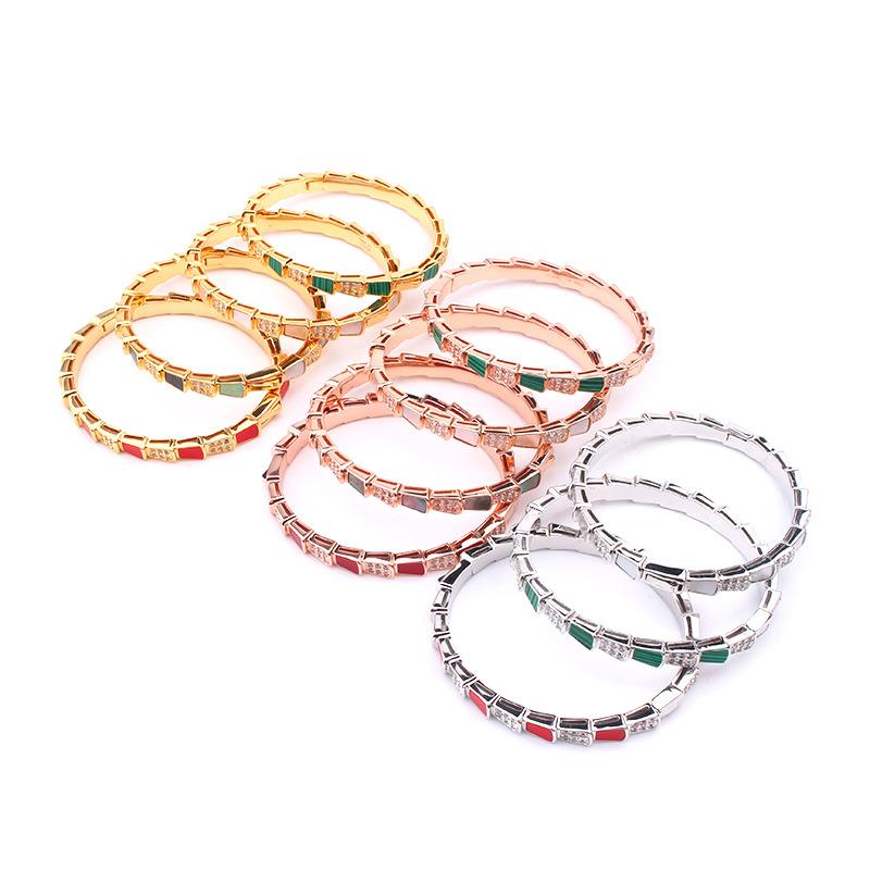 Bangle Europe America Luxurious Style Women Lady Plated Gold Color Inlay Cubic Zircon Mother of Pearl Snake Snakelike Bangle Bracelet
Bangle Europe America Luxurious Style Women Lady Plated Gold Color Inlay Cubic Zircon Mother of Pearl Snake Snakelike Bangle Bracelet