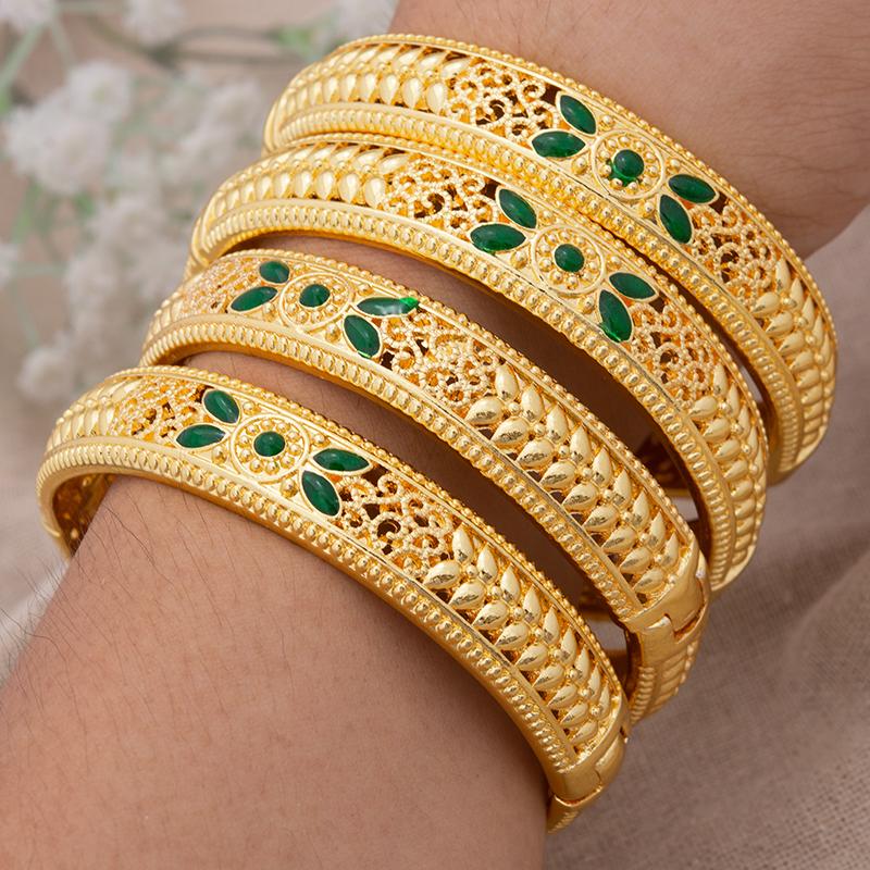 Bangle 4Pcs/set 24K Dubai Gold Color Bangles for Women Ethiopia wedding Bangles Bracelets Africa Saudi Arab Green jewelry Party gift
Bangle 4Pcs/set 24K Dubai Gold Color Bangles for Women Ethiopia wedding Bangles Bracelets Africa Saudi Arab Green jewelry Party gift