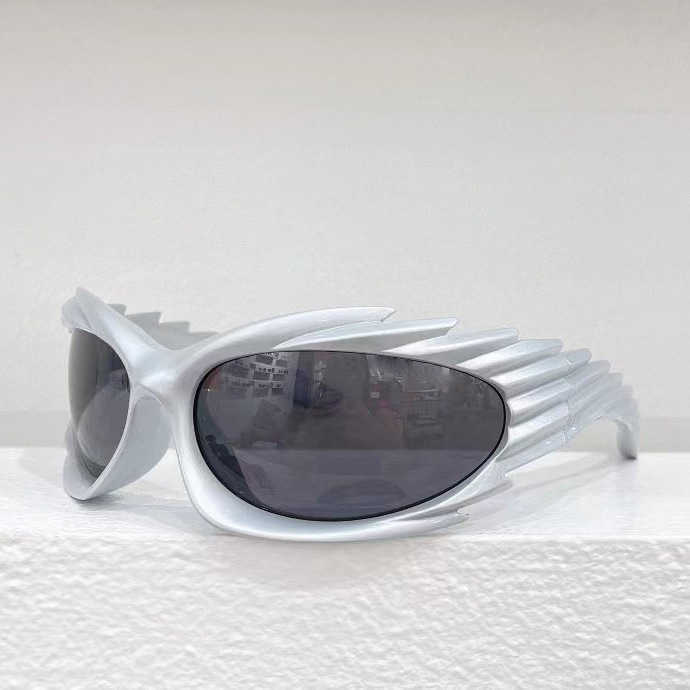 Sunglasses Frames ins same serrated bb0255 style B family irregular hedgehog sunglasses
Sunglasses Frames ins same serrated bb0255 style B family irregular hedgehog sunglasses