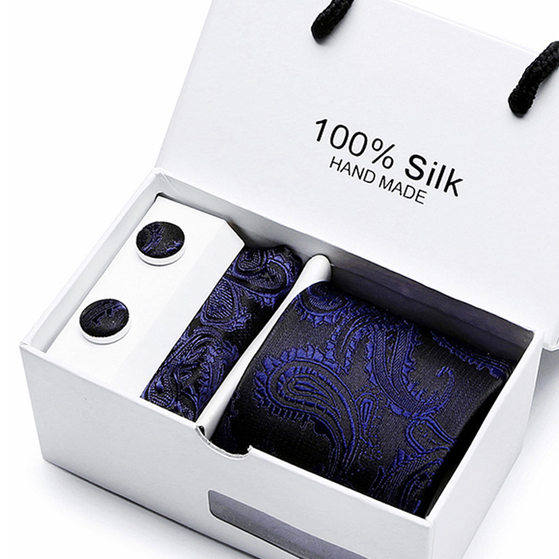 Men's tie fashion bow tie brand yarn-dyed ties retro brand tie men's party casual Neck Ties 4-piece set
Men's tie fashion bow tie brand yarn-dyed ties retro brand tie men's party casual Neck Ties 4-piece set