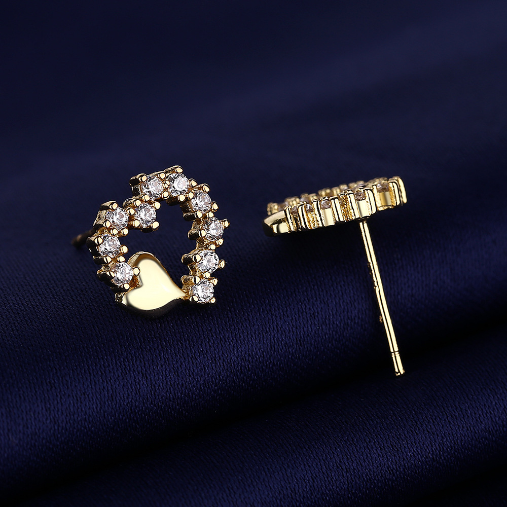 Chic Shine Heart Stud Earrings for Ladies | Timeless Fashion Piece in 925 Silver with Premium Zircon Stones