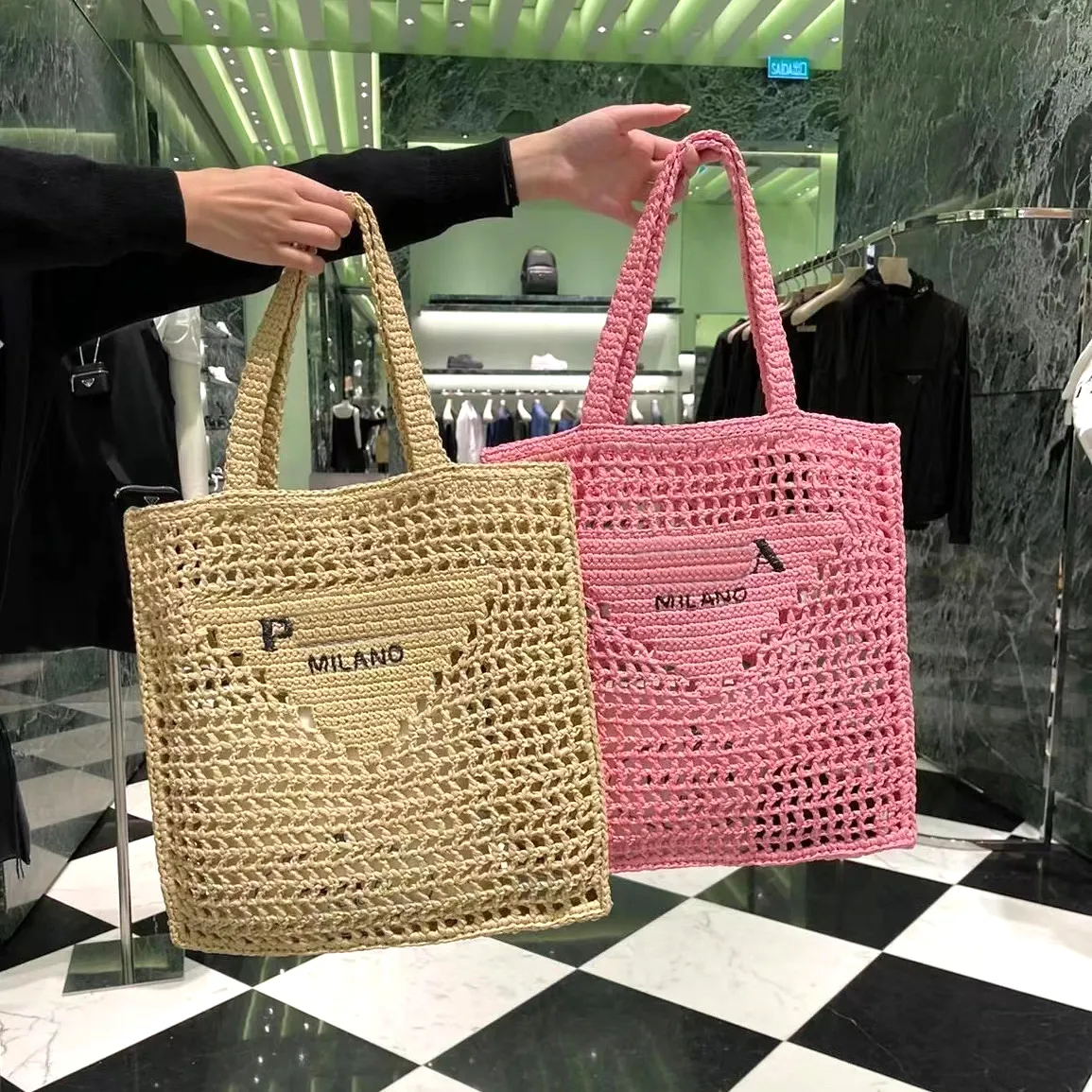 High quality fashion brand THE TOTE BAG beach bags handbags Luxury Straw Shoulder mens Designer Net bag women's travel lady classic Shopping Cross Body purses weekend, Black
High quality fashion brand THE TOTE BAG beach bags handbags Luxury Straw Shoulder mens Designer Net bag women's travel lady classic Shopping Cross Body purses weekend, Black
