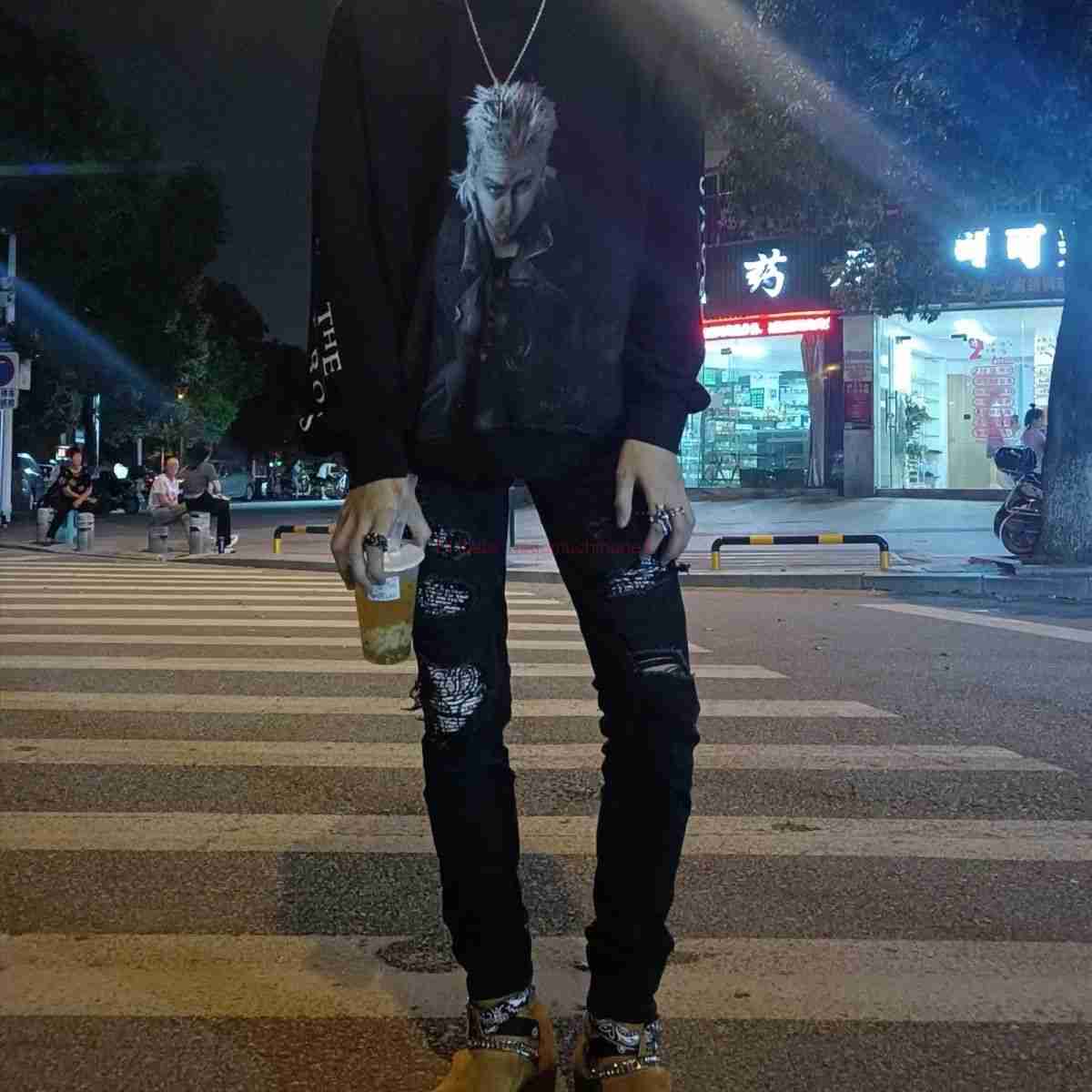 Designer Clothing Amires Jeans Denim Pants Amies American High Street Black Cashew Flower Patch Hole Slp Jeans Mens Elastic Slim Fit Small Feet Pants Distressed Ripp
Designer Clothing Amires Jeans Denim Pants Amies American High Street Black Cashew Flower Patch Hole Slp Jeans Mens Elastic Slim Fit Small Feet Pants Distressed Ripp
