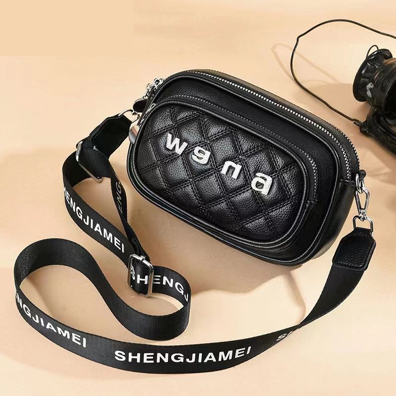 New leather female crossbody bag senior texture casual ladies small bag mini small square bag fine workmanship perfect design, Black4
New leather female crossbody bag senior texture casual ladies small bag mini small square bag fine workmanship perfect design, Black4