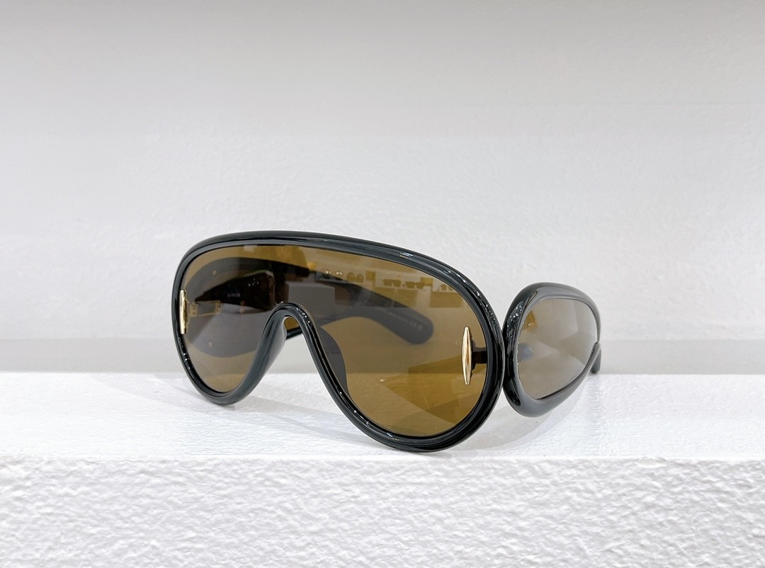 Sunglasses For Men and Women Summer Lw 40108 Designers Style Anti-Ultraviolet Retro Eyewear Full Frame Random Box 40108I
Sunglasses For Men and Women Summer Lw 40108 Designers Style Anti-Ultraviolet Retro Eyewear Full Frame Random Box 40108I