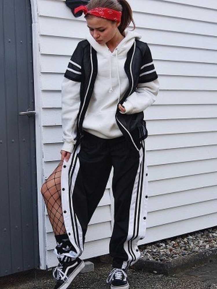 Women's Jeans HOUZHOU Women Joggers Sweatpants Casual Wide Leg Pants Female Stripe Hip Hop Sports Streetwear Women Button Trousers Vintage Y23