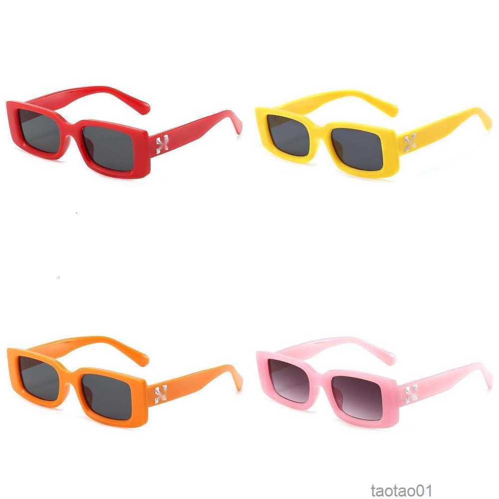Sunglasses Luxury Fashion Offs White Frames Style Square Brand Men Women Sunglass Arrow x Black Frame Eyewear Trend Sun Glasses Bright Sportse4by R4
Sunglasses Luxury Fashion Offs White Frames Style Square Brand Men Women Sunglass Arrow x Black Frame Eyewear Trend Sun Glasses Bright Sportse4by R4