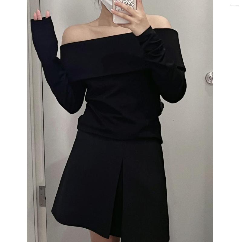 Women's T Shirts Women's Off Shoulder Layered Long Sleeve T-Shirt Top Ladies Slim Casual Slash Neck Tee, Black
Women's T Shirts Women's Off Shoulder Layered Long Sleeve T-Shirt Top Ladies Slim Casual Slash Neck Tee, Black