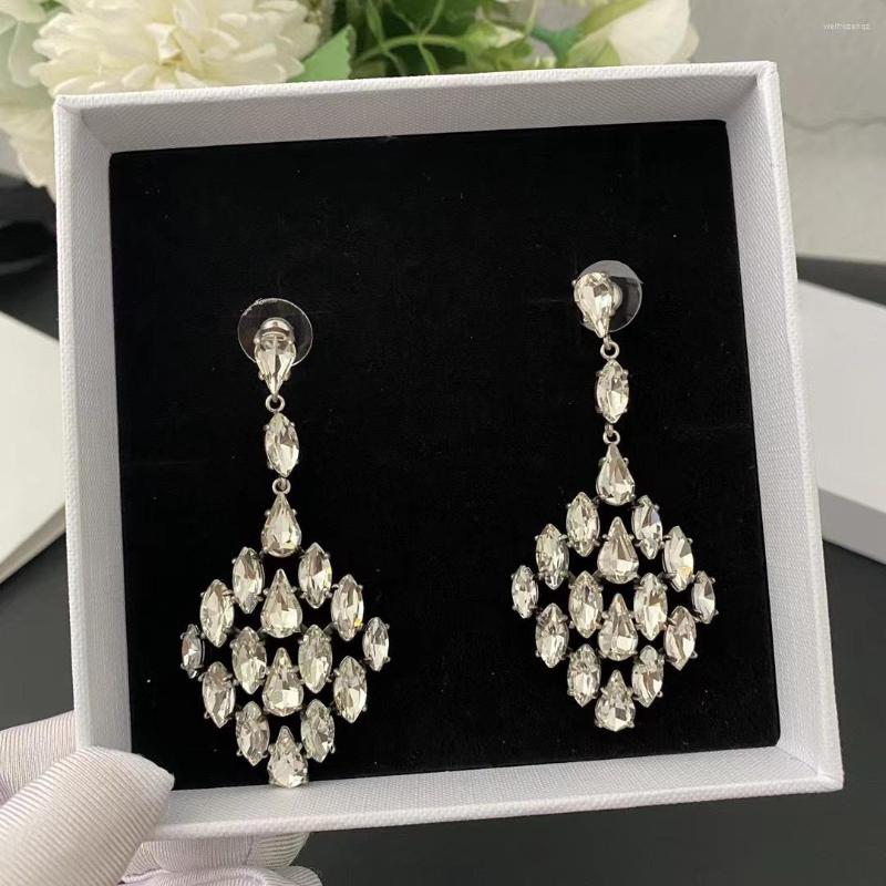 Dangle Earrings Fashion Crystal Tassel Pendant Luxury Long For Women Famous Designer Brand Top Quality Jewelry Runway Party Trendy
Dangle Earrings Fashion Crystal Tassel Pendant Luxury Long For Women Famous Designer Brand Top Quality Jewelry Runway Party Trendy
