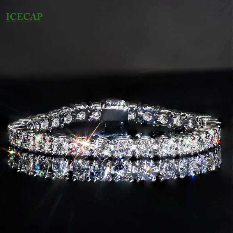 Hot Iced Out Round Brilliant Cut VVS Moissanite 925 Silver Tennis Chain Bracelet for Men Women
Hot Iced Out Round Brilliant Cut VVS Moissanite 925 Silver Tennis Chain Bracelet for Men Women