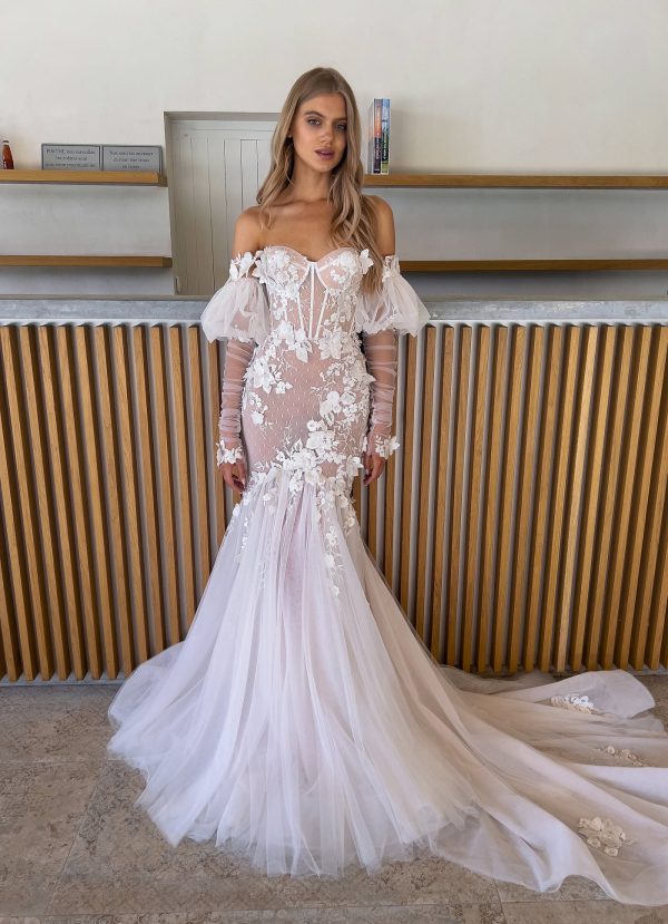 Sweetheart Mermaid Dresses Bone Bodice Lace Wedding Dress Puffy Long Sleeves Appliques Wedding Bridal Gowns 0515