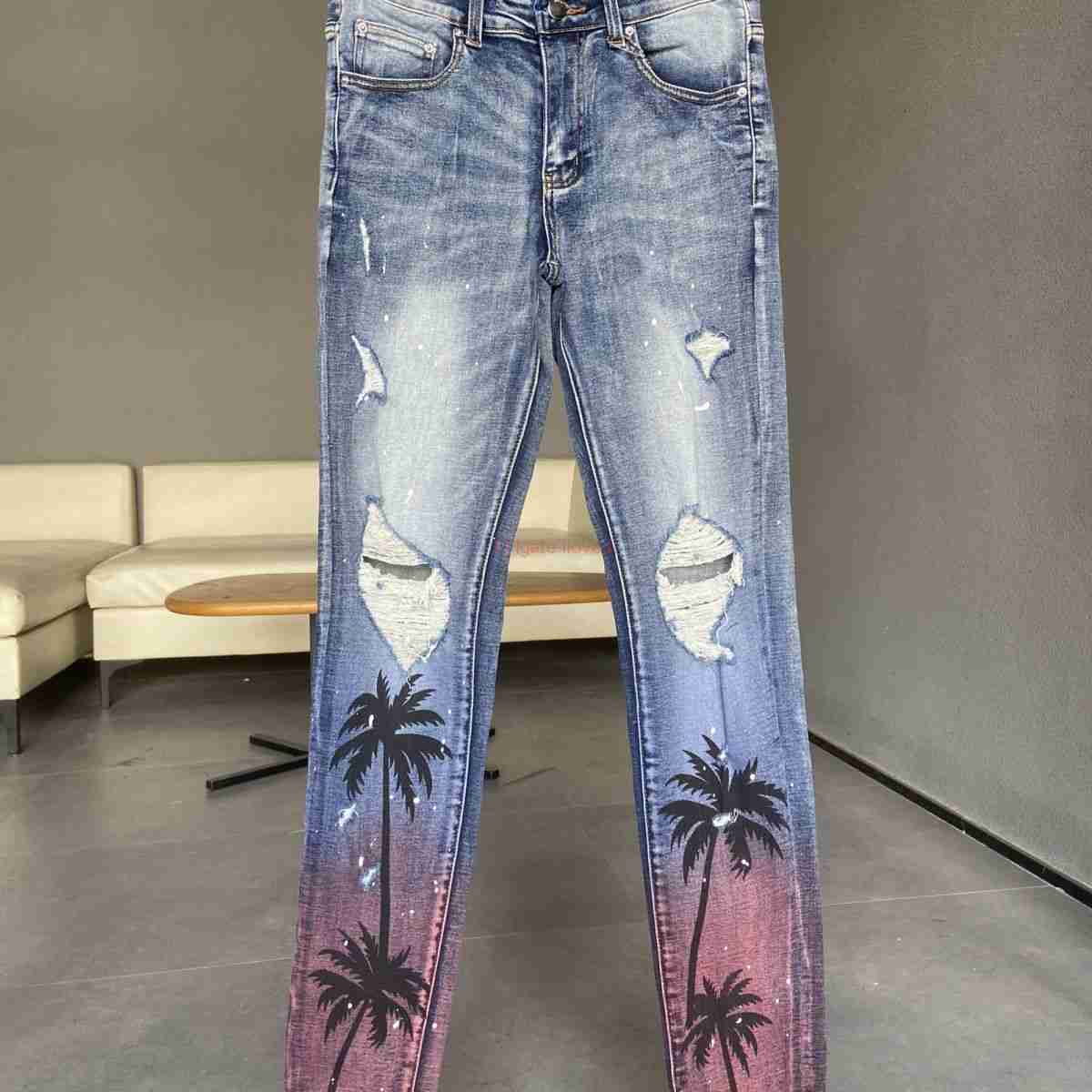 Designer Clothing Amires Jeans Denim Pants Amies 23 New 6597 Blue Perforated Jeans with Coconut Tree Print Paint Gradient Slim Fit Small Feet Pants for Men Distressed, Picture color
Designer Clothing Amires Jeans Denim Pants Amies 23 New 6597 Blue Perforated Jeans with Coconut Tree Print Paint Gradient Slim Fit Small Feet Pants for Men Distressed, Picture color