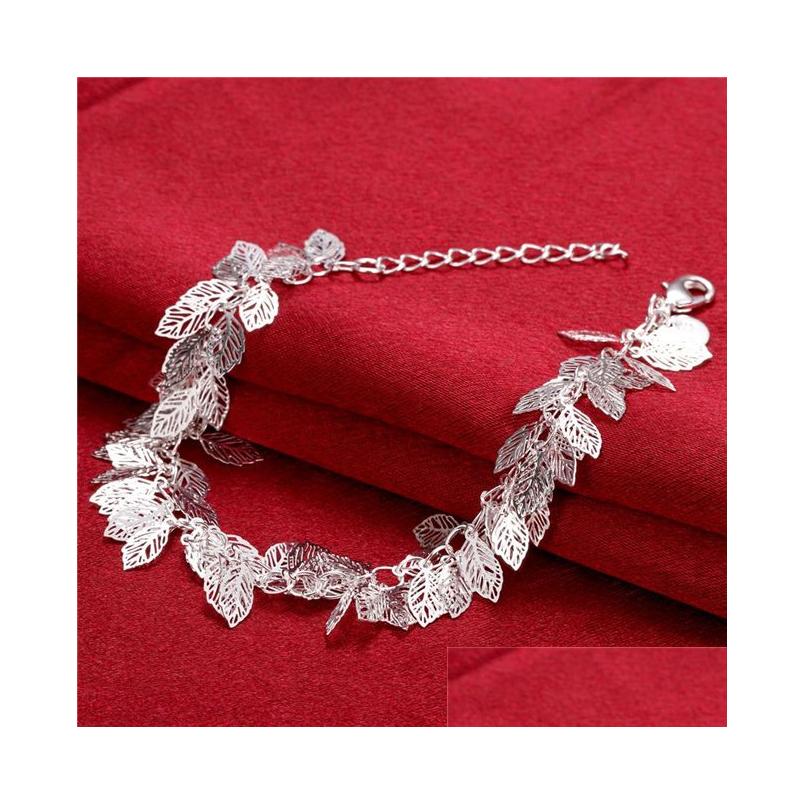 Charm Bracelets Womens Sterling Sier Plated Leaf Bracelet Gssb407 Fashion 925 Plate Jewelry Drop Delivery Dhtdm
Charm Bracelets Womens Sterling Sier Plated Leaf Bracelet Gssb407 Fashion 925 Plate Jewelry Drop Delivery Dhtdm
