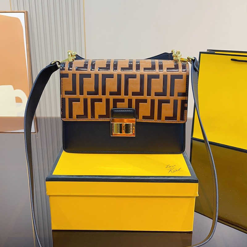 Totes Handbag Designer Bag Women Classic Letter Buckle Single Shoulder Messenger bags Party 0526, Color4 
Totes Handbag Designer Bag Women Classic Letter Buckle Single Shoulder Messenger bags Party 0526, Color4