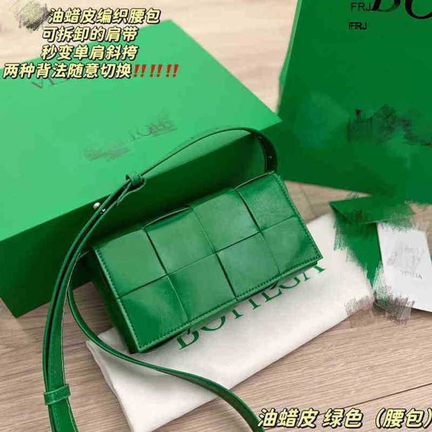 Designer Bottegas Bags Venetas Cassettes Divani New Woven Bag Oil Wax Leather Small Square Pillow Magnetic Buckle Tofu Single Shoulder Me Have Logo Frj 6z1j 6z1j, Sky blue
Designer Bottegas Bags Venetas Cassettes Divani New Woven Bag Oil Wax Leather Small Square Pillow Magnetic Buckle Tofu Single Shoulder Me Have Logo Frj 6z1j 6z1j, Sky blue