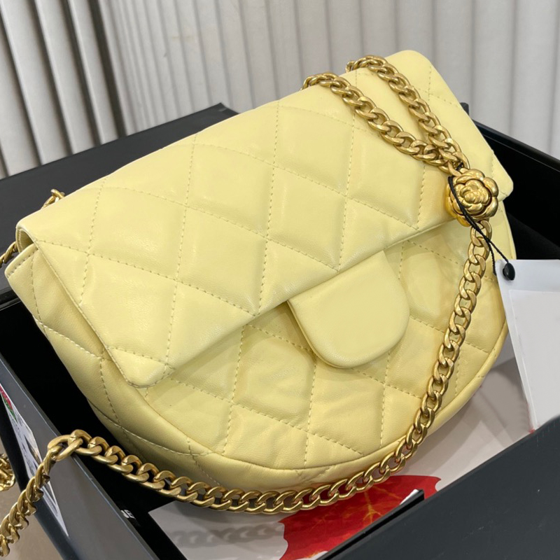 Designer bag Crossbody Purse Shoulder Half moon Bags Leather Women Wallet Classic Luxury Handbag Chain bags Flap Sofe, Color 01
Designer bag Crossbody Purse Shoulder Half moon Bags Leather Women Wallet Classic Luxury Handbag Chain bags Flap Sofe, Color 01
