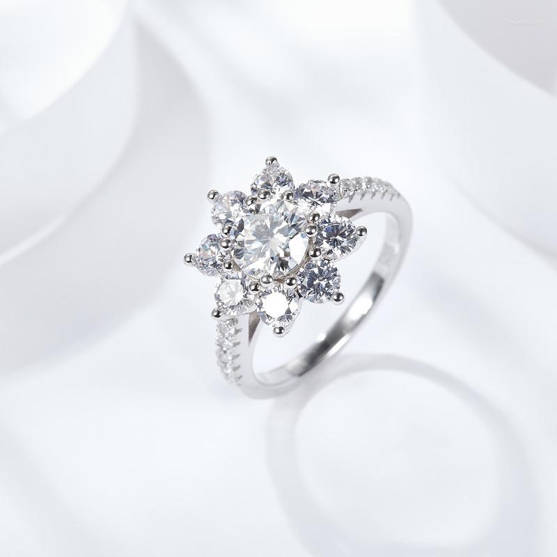 Cluster Rings Serenity Day D Color VVS1 1/2CT Moissanite Ring Sunflower Lotus Lab Diamond For Women Wedding Band S925 Sterling Silver
Cluster Rings Serenity Day D Color VVS1 1/2CT Moissanite Ring Sunflower Lotus Lab Diamond For Women Wedding Band S925 Sterling Silver