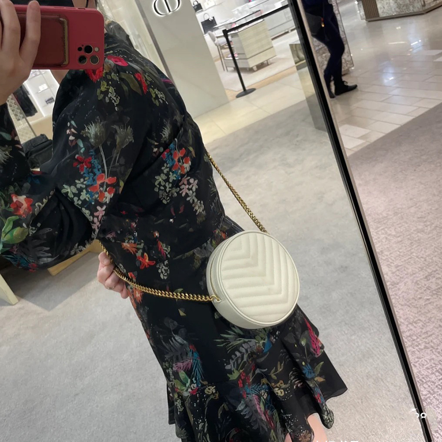 Designer round bag Genuine leather Handbag 17CM Luxury Crossbody bag Delicate knockoff Shoulder bag With Box YY015
Designer round bag Genuine leather Handbag 17CM Luxury Crossbody bag Delicate knockoff Shoulder bag With Box YY015