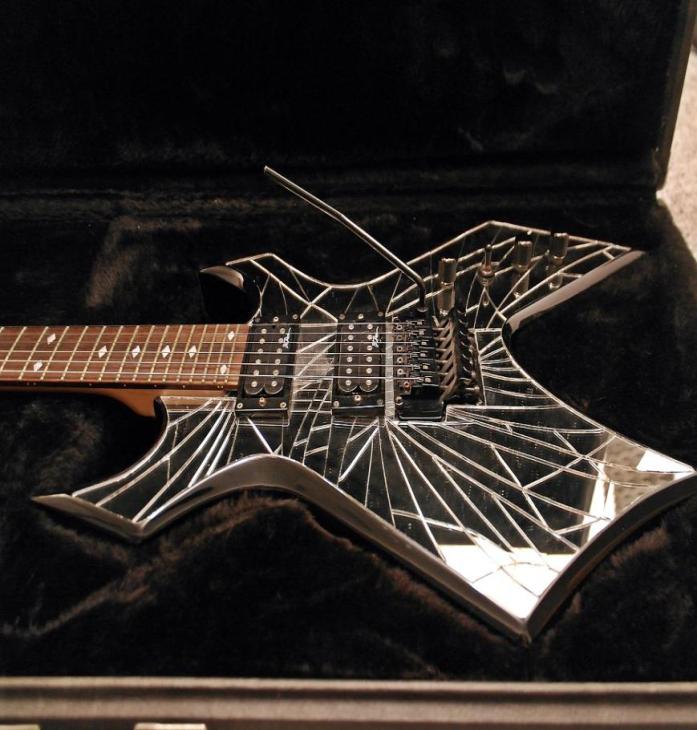 Paul Stanley B Rich Warlock Fractured Mirror Top Electric Guitar Floyd Rose Tremolo Locking NuT Whammy Bar 24 Frets Diamond I8026328
Paul Stanley B Rich Warlock Fractured Mirror Top Electric Guitar Floyd Rose Tremolo Locking NuT Whammy Bar 24 Frets Diamond I8026328