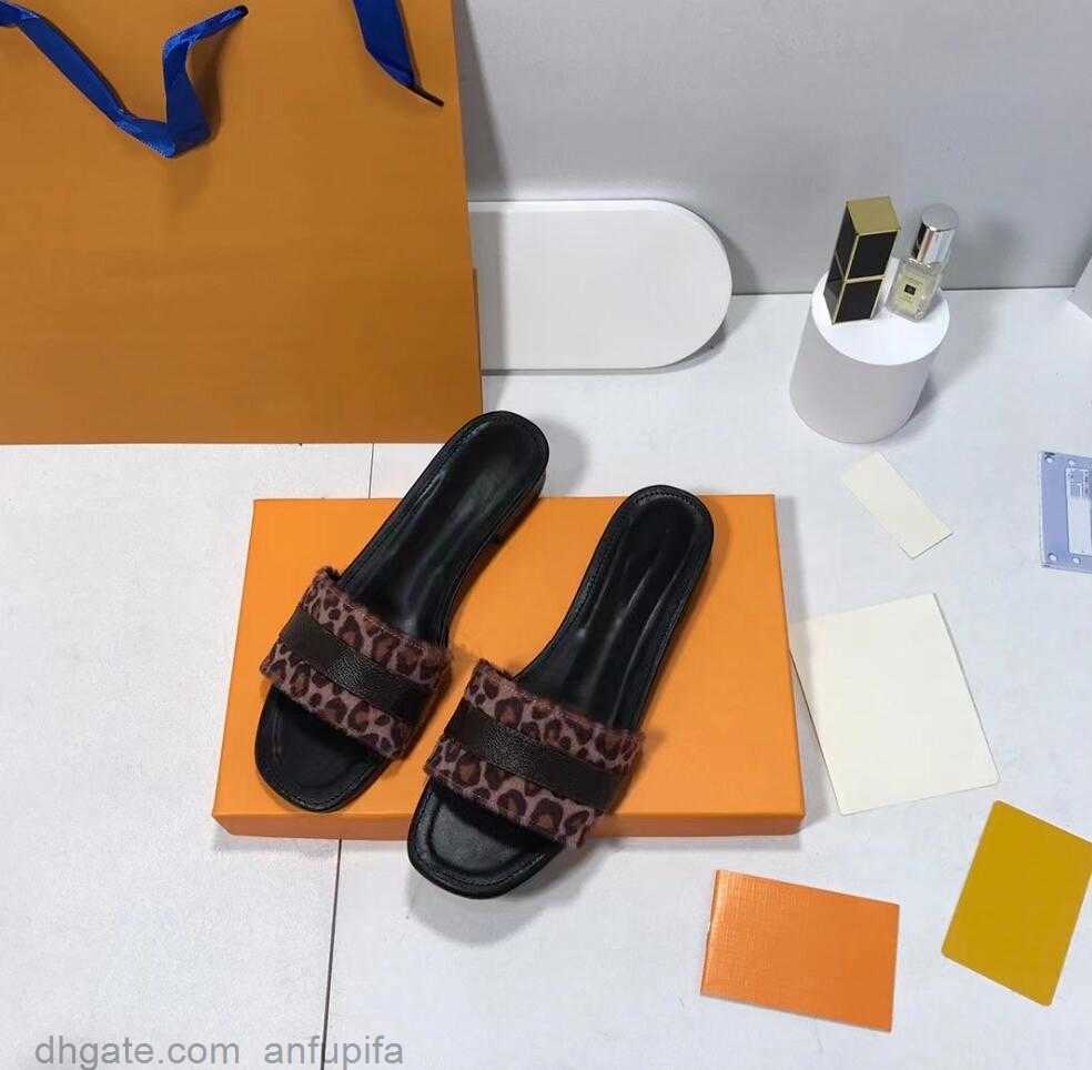 Sexy Leopard Slipper Spring Autumn Flat Bottom Sandal Luxury Splice Old Flower Women Leisure Outdoor Slippers Fashion Sandy Beach Sandals, Style 01
Sexy Leopard Slipper Spring Autumn Flat Bottom Sandal Luxury Splice Old Flower Women Leisure Outdoor Slippers Fashion Sandy Beach Sandals, Style 01