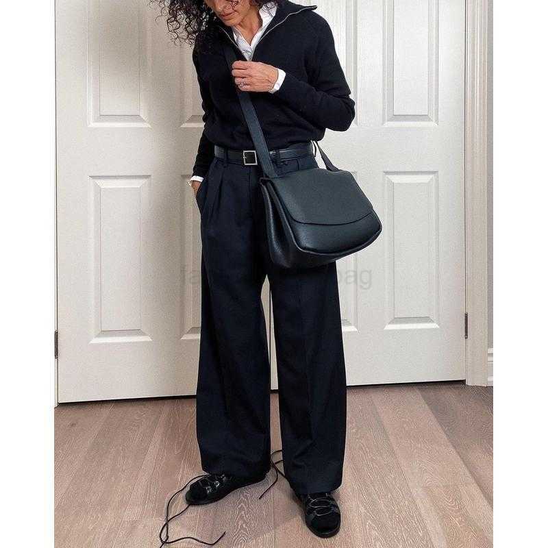 The Row Postman's Bag mail cowhide cross body shoulder bag genuine leather bag women, Black
The Row Postman's Bag mail cowhide cross body shoulder bag genuine leather bag women, Black