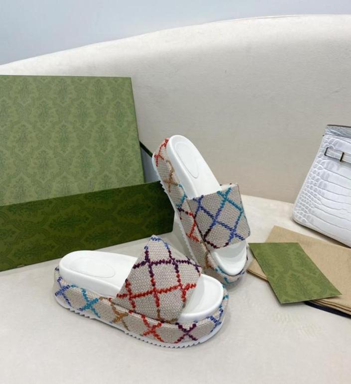 2022 new highquality multicolour womens platform sandals mid heel slippers fashion 55mm canvas slides with box and dust bags7363649, Red
2022 new highquality multicolour womens platform sandals mid heel slippers fashion 55mm canvas slides with box and dust bags7363649, Red