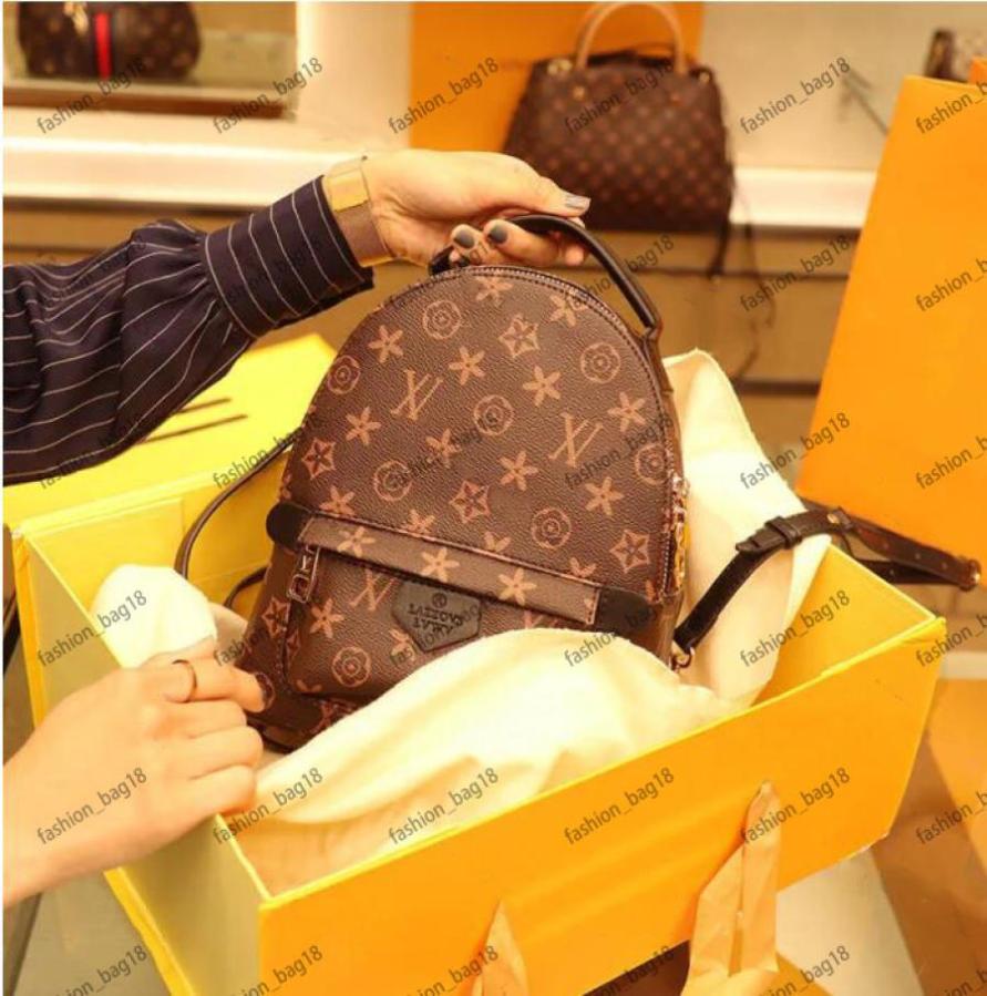 New 2023 PU Leather Backpack Bag Womens Backpacks Designer Backpacks Bags Fashion Casual Women Small Shoulder Back pack Style 6686789998, Blue
New 2023 PU Leather Backpack Bag Womens Backpacks Designer Backpacks Bags Fashion Casual Women Small Shoulder Back pack Style 6686789998, Blue