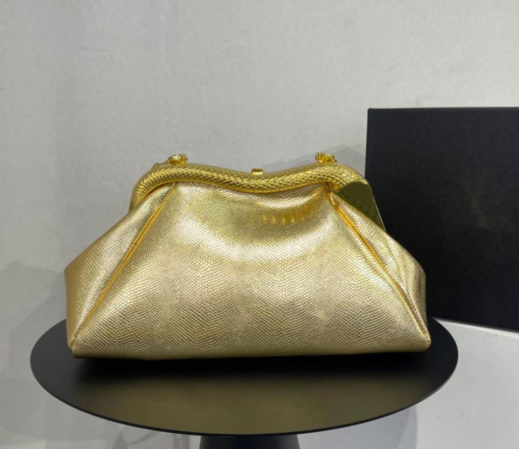 Handbag Casual Clutch Bag Dumplings Handbag Real Leather Crossbody Bags 3a Quality Large capacity Fashion Wallet Shoulder Purse To7437888, Sky blue
Handbag Casual Clutch Bag Dumplings Handbag Real Leather Crossbody Bags 3a Quality Large capacity Fashion Wallet Shoulder Purse To7437888, Sky blue