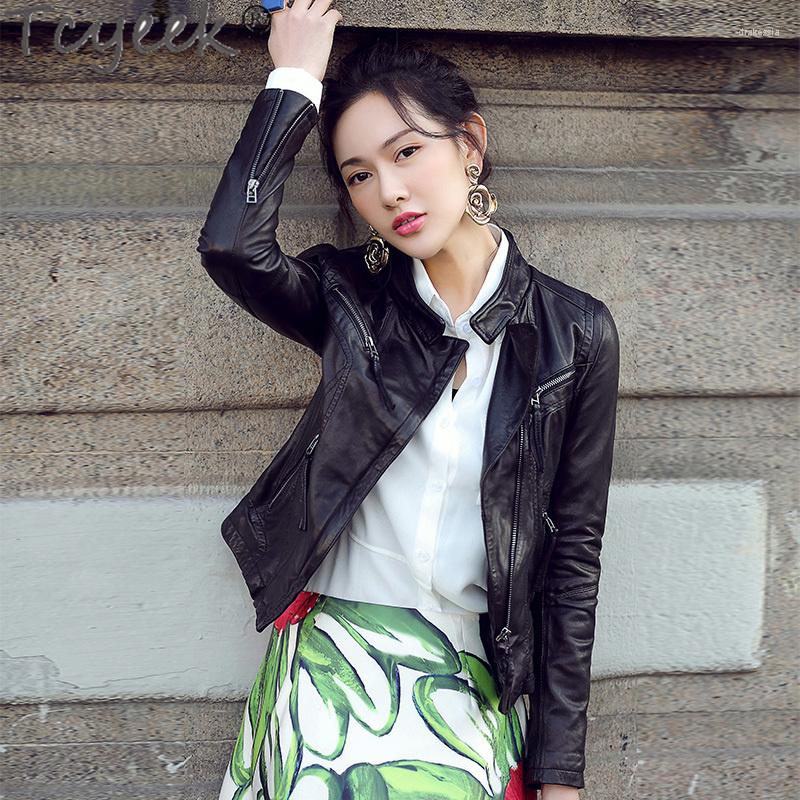 Women's Leather Natural Sheepskin Coat Female Streetwear Genuine Jackets Women Moto Biker Real Women's Jacket 6661, Black
Women's Leather Natural Sheepskin Coat Female Streetwear Genuine Jackets Women Moto Biker Real Women's Jacket 6661, Black