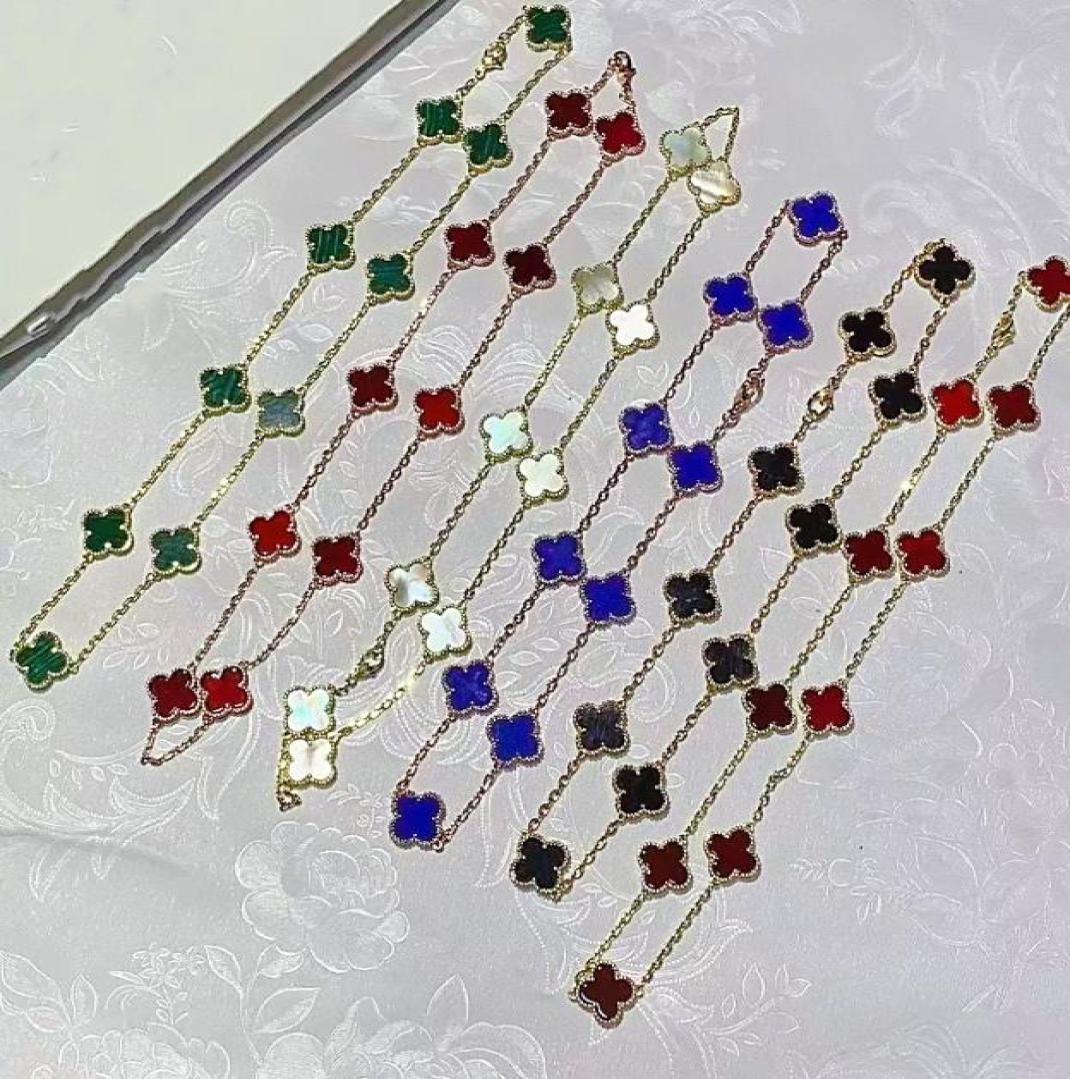 18K4 Shamrock Jewelry Designer Womens Necklace Deluxe Four leaf Grass Classic European and American Medium length Sweater Chain Gi6039093
18K4 Shamrock Jewelry Designer Womens Necklace Deluxe Four leaf Grass Classic European and American Medium length Sweater Chain Gi6039093