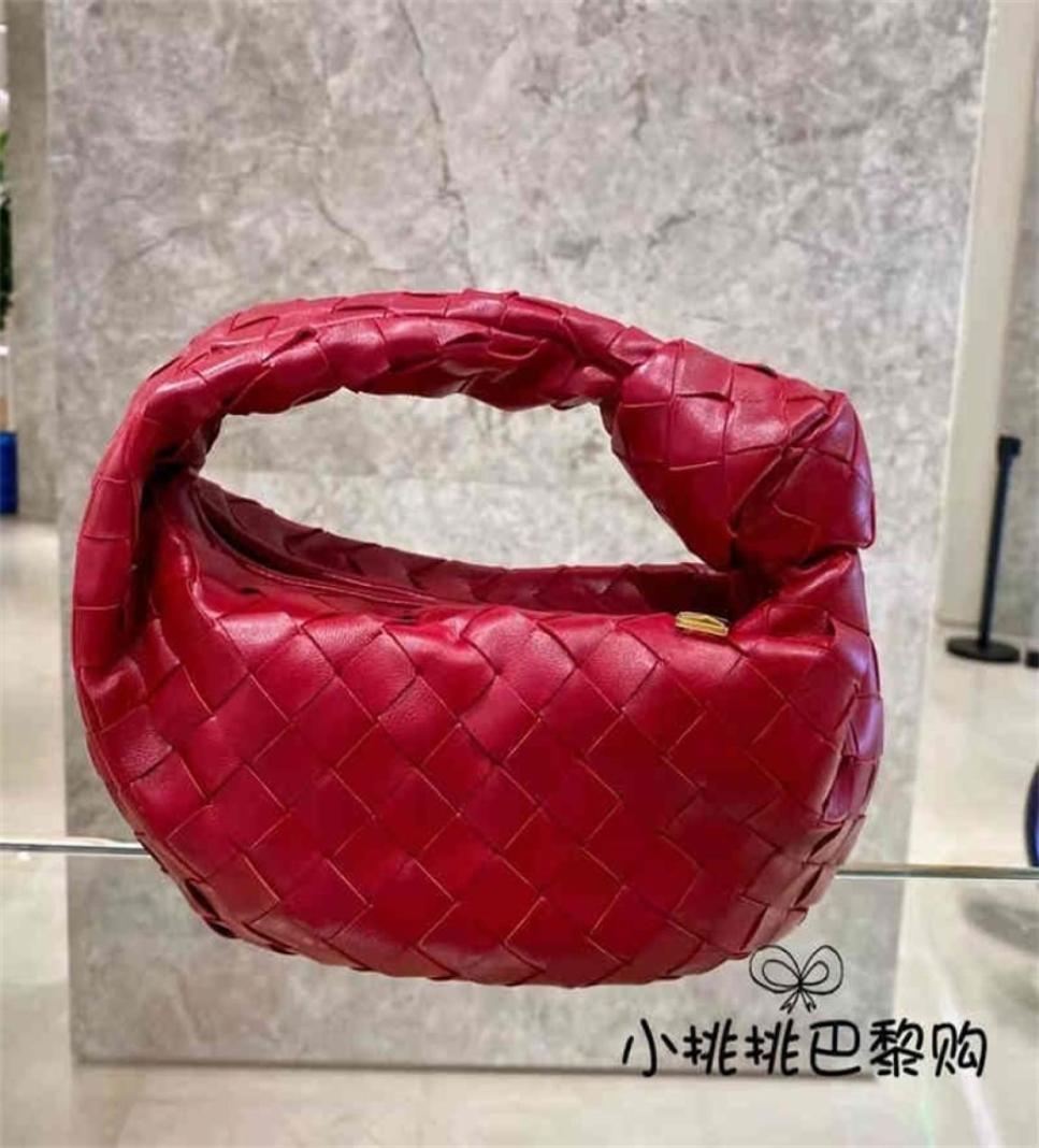 Bottegav Venetas Classic Woven Jodie Mini Cloud Armpit Bag Pillow8418045, Red
Bottegav Venetas Classic Woven Jodie Mini Cloud Armpit Bag Pillow8418045, Red