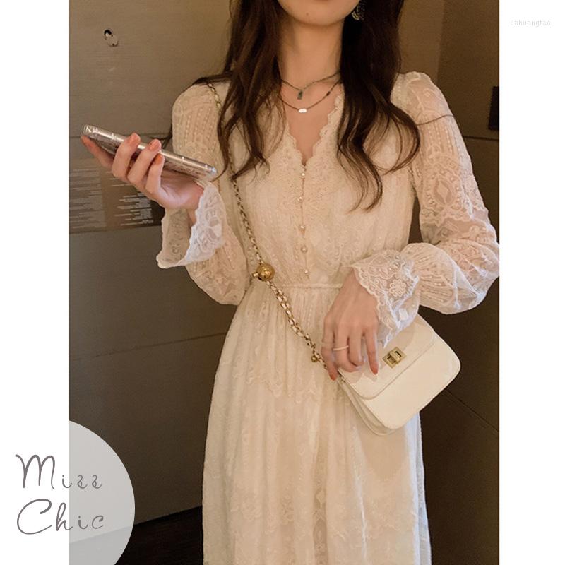 Casual Dresses 2023 Summer Early Spring Temperament Light Mature Soft Lace Dress French Vintage Slim V-Neck Bottom Gentle Long, Apricot
Casual Dresses 2023 Summer Early Spring Temperament Light Mature Soft Lace Dress French Vintage Slim V-Neck Bottom Gentle Long, Apricot