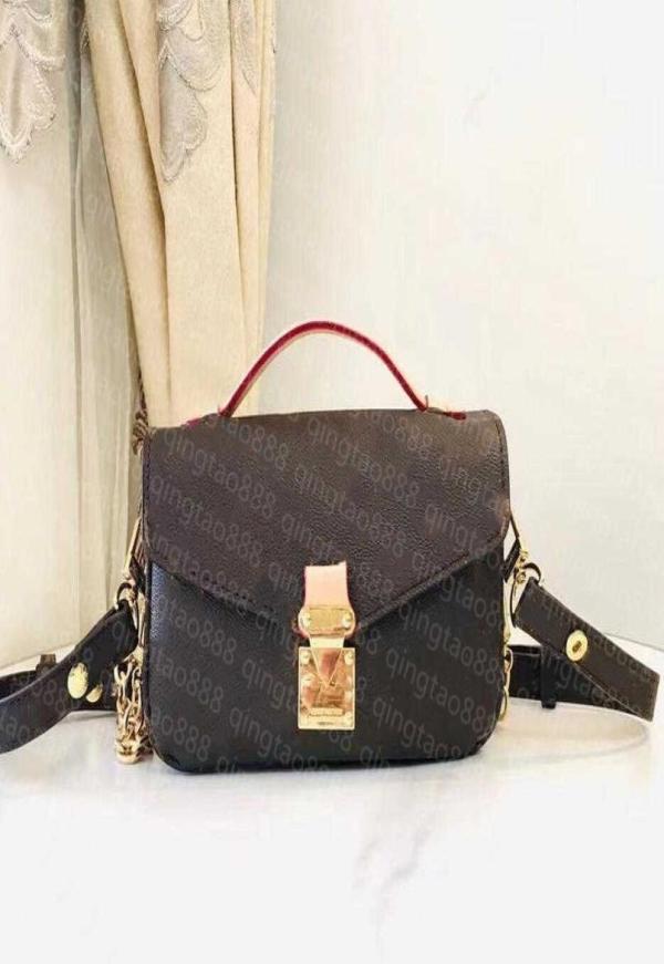Luxury Designer bag Embossing flower pochette east west Women Handbag Messenger Bags Genuine Leather METIS Elegant Womens Shoulder7504448, Army green
Luxury Designer bag Embossing flower pochette east west Women Handbag Messenger Bags Genuine Leather METIS Elegant Womens Shoulder7504448, Army green