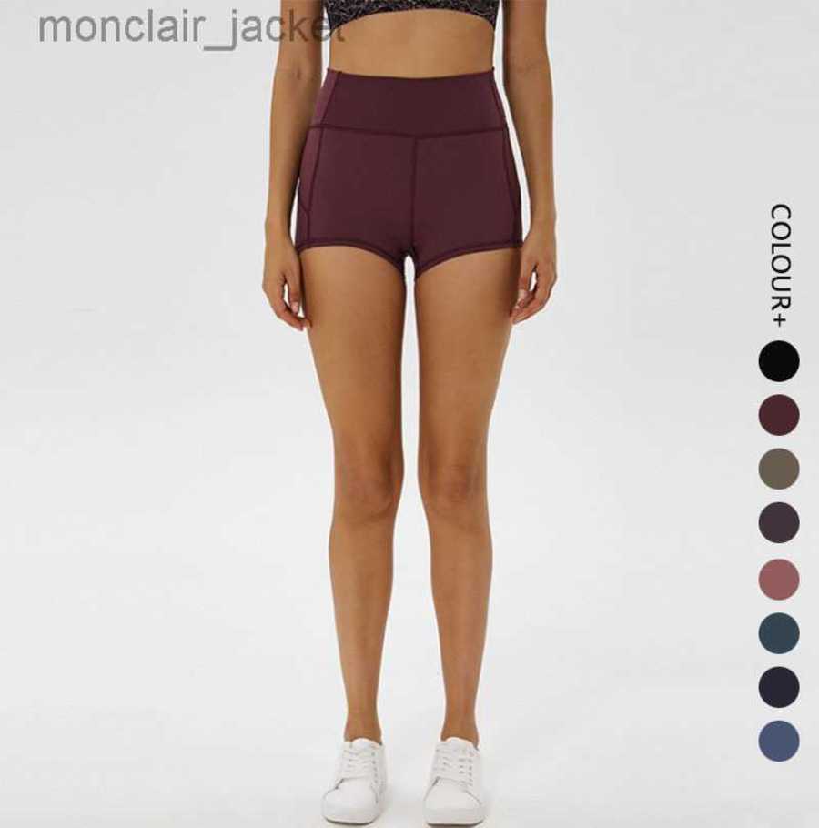 2023 Designer Women shorts Luyoga Classic Women Yoga Shorts Fitness Exercise Tight Hip Lifting Matte Naked Training Elastic Sweat Absorbing Shorts, Yahui
2023 Designer Women shorts Luyoga Classic Women Yoga Shorts Fitness Exercise Tight Hip Lifting Matte Naked Training Elastic Sweat Absorbing Shorts, Yahui