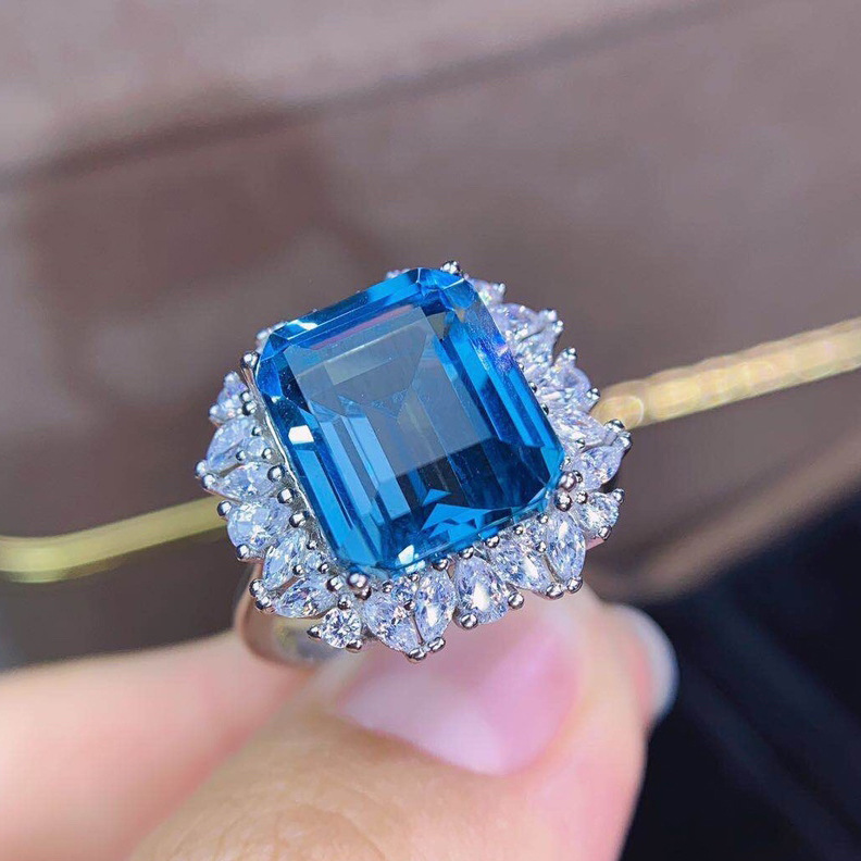 Vintage 5ct Lab Aquamarine Promise ring 925 Sterling silver Engagement Wedding Band Rings for women Bridal Jewelry Gift
Vintage 5ct Lab Aquamarine Promise ring 925 Sterling silver Engagement Wedding Band Rings for women Bridal Jewelry Gift