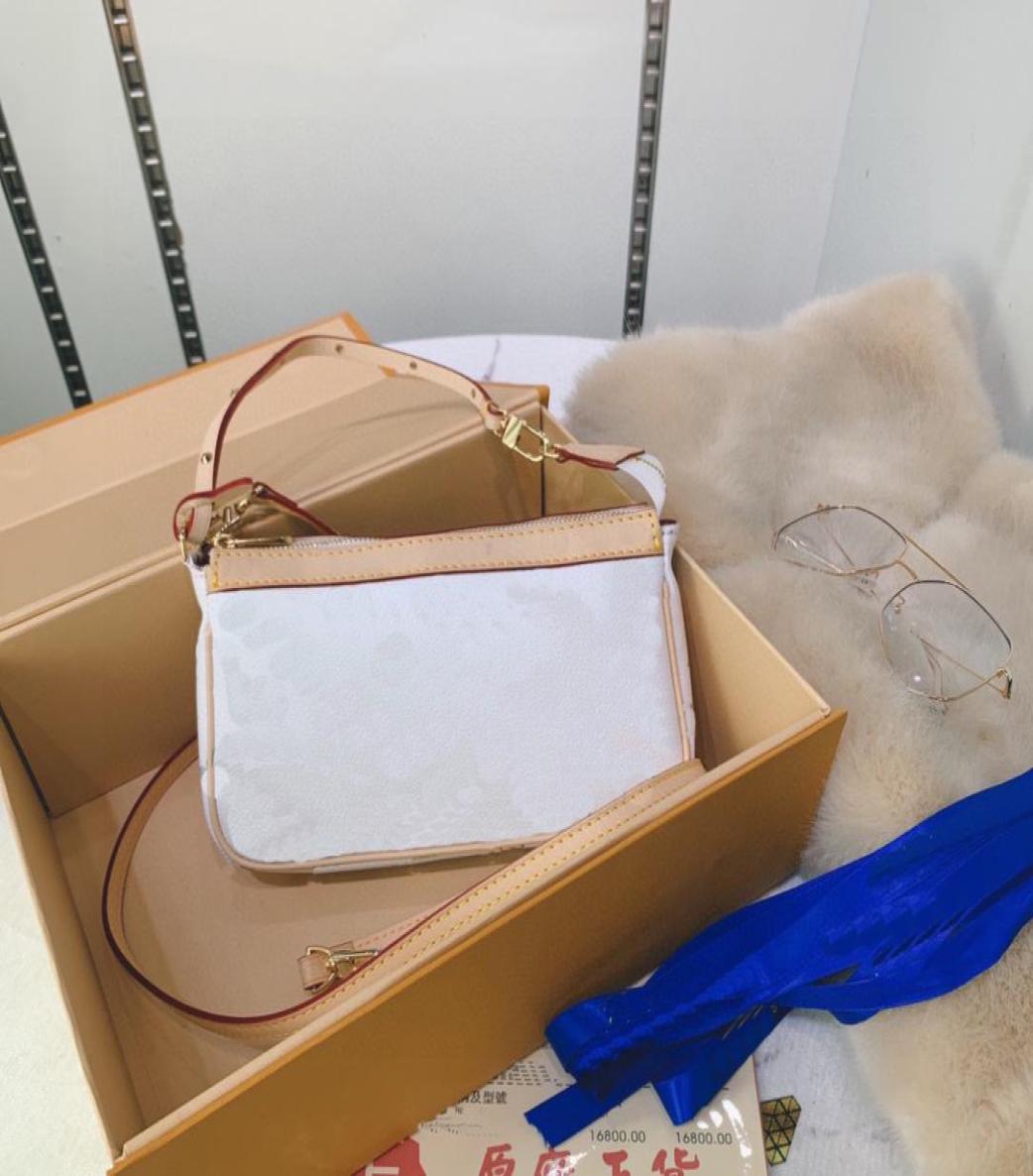2022 designer luxury bag highend shoulder bag can be crossed mini 926496697784, Dark grey
2022 designer luxury bag highend shoulder bag can be crossed mini 926496697784, Dark grey
