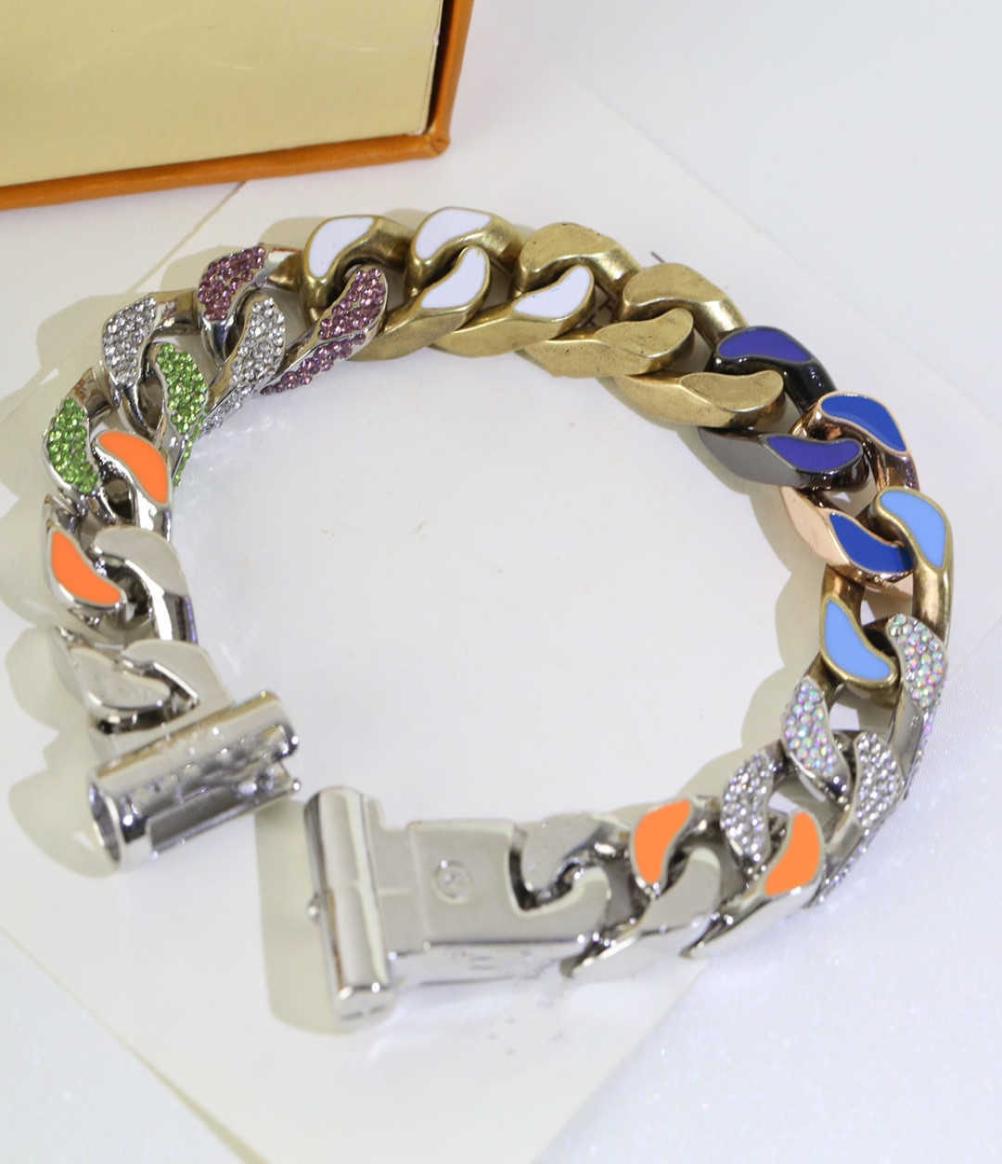 Titanium Steel Designer Bracelet Chain With Diamonds Hip Hop Unisex Bracelets High Quality Personality Chains Fashion Jewelry Supp3955961
Titanium Steel Designer Bracelet Chain With Diamonds Hip Hop Unisex Bracelets High Quality Personality Chains Fashion Jewelry Supp3955961