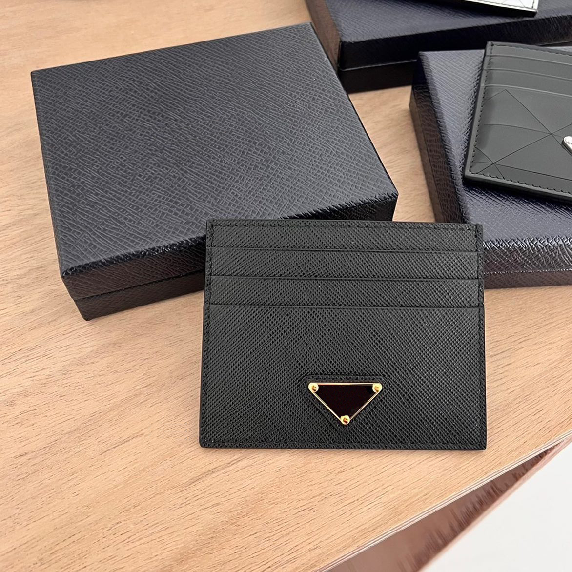 Designers Triangle passports Genuine leather Women with box Credit Card Standard Key Wallets prad Card Holders Checkbook CaedHolder Business Card mens Coin Purses, White
Designers Triangle passports Genuine leather Women with box Credit Card Standard Key Wallets prad Card Holders Checkbook CaedHolder Business Card mens Coin Purses, White