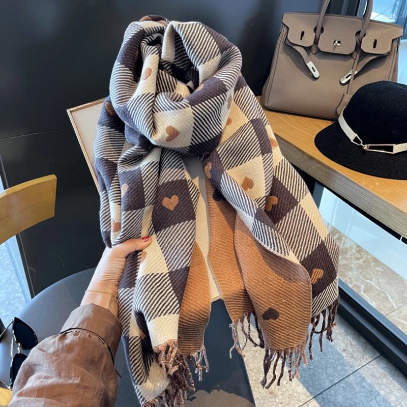 Scarves 2023 Japanese Retro Love Plaid Cashmere Scarf Girl Student Winter Soft And Keep Warm Korean Version Of Versatile Double-sided Sc
Scarves 2023 Japanese Retro Love Plaid Cashmere Scarf Girl Student Winter Soft And Keep Warm Korean Version Of Versatile Double-sided Sc