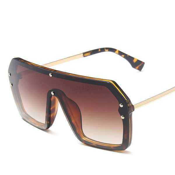 Designer sunglasses mens eyeglasses PC lens full frame UV400 sun proof womens fashion glasses luxury printing F luxury sunglasses for women 28JH2
Designer sunglasses mens eyeglasses PC lens full frame UV400 sun proof womens fashion glasses luxury printing F luxury sunglasses for women 28JH2