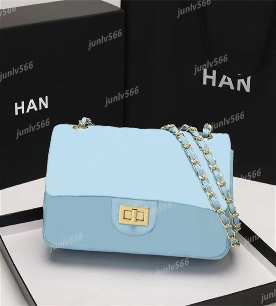 5A Luxury goatee leather shoulder bags designer handbag Classic flip button women039s brand bag Multicolor leather banquet han3243666, Army green
5A Luxury goatee leather shoulder bags designer handbag Classic flip button women039s brand bag Multicolor leather banquet han3243666, Army green
