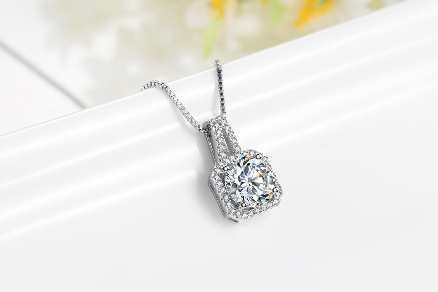 Vecute Luxury Platium Plated Cubic Zirconia Necklace Earrings Open Ring Jewelry Set for Women Diamond Crystal Wedding Jewelry Set with Jewelry Box